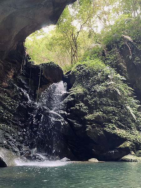 【東遊】三民蝙蝠洞步道｜桃園景點推薦：親山健行享受芬多精！入