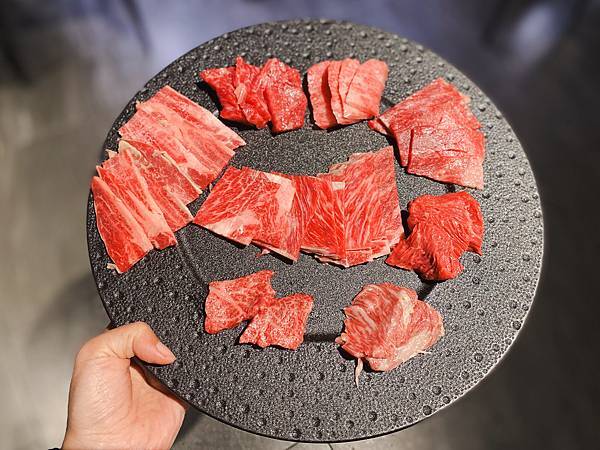 【東食】一生燒肉｜中壢美食推薦：北部最強燒肉吃到飽！波士頓龍