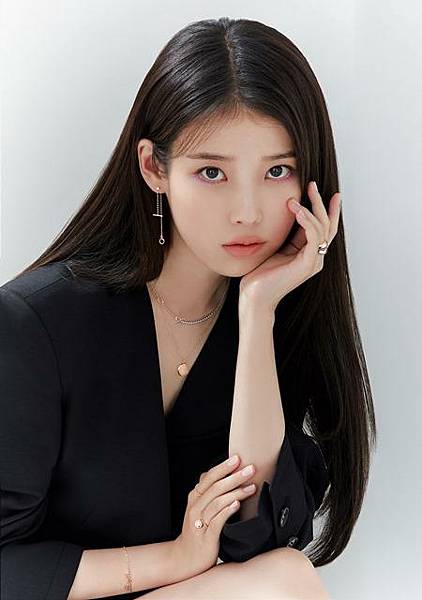 iu-J-ESTINA-kdramadiary-a.jpg