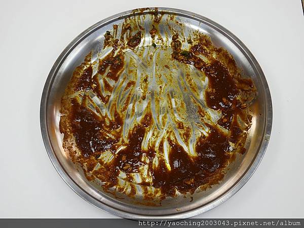 台中西屯 台灣咖哩大墩19街店，迅速竄紅全台的超MIX咖哩登陸台中，巨無霸SIZE重達2.4KG20分內完食無料