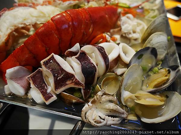 台中西屯Pocha 韓式熱炒,台北知名韓式快炒進軍秋紅谷,台中店獨家龍蝦貝類鍋、古早味炸全雞、魷魚起士鍋等種類繁多,鄰近老虎城、秋紅谷,12/2前皆享有優惠 台中西屯Pocha 韓式熱炒,台北知名韓式快炒進軍秋紅谷,台中店獨家龍蝦貝類鍋、古早味炸全雞、魷魚起士鍋等種類繁多,鄰近老虎城、秋紅谷,12/2前皆享有優惠