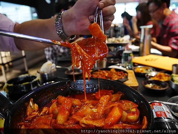 台中西屯Pocha 韓式熱炒,台北知名韓式快炒進軍秋紅谷,台中店獨家龍蝦貝類鍋、古早味炸全雞、魷魚起士鍋等種類繁多,鄰近老虎城、秋紅谷,12/2前皆享有優惠 台中西屯Pocha 韓式熱炒,台北知名韓式快炒進軍秋紅谷,台中店獨家龍蝦貝類鍋、古早味炸全雞、魷魚起士鍋等種類繁多,鄰近老虎城、秋紅谷,12/2前皆享有優惠