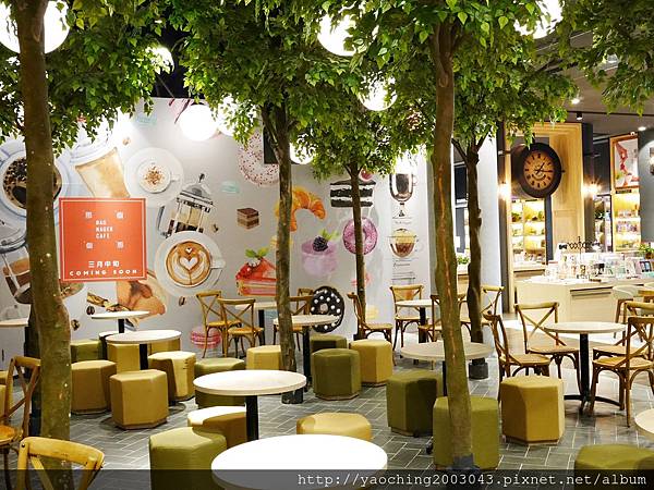 台中東區 PhoHoa美越河粉，來自美國的國際連鎖餐飲進駐台中秀泰及老虎城，酸辣河粉、雞肉河粉甚至還有適合帶去看電影的越南三明治