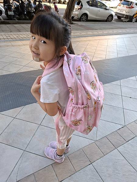 【寶兒的國小】小一新生報到囉! 【寶兒的國小】小一新生報到囉!