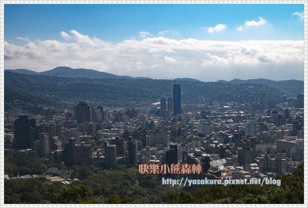 軍艦岩012 軍艦岩012