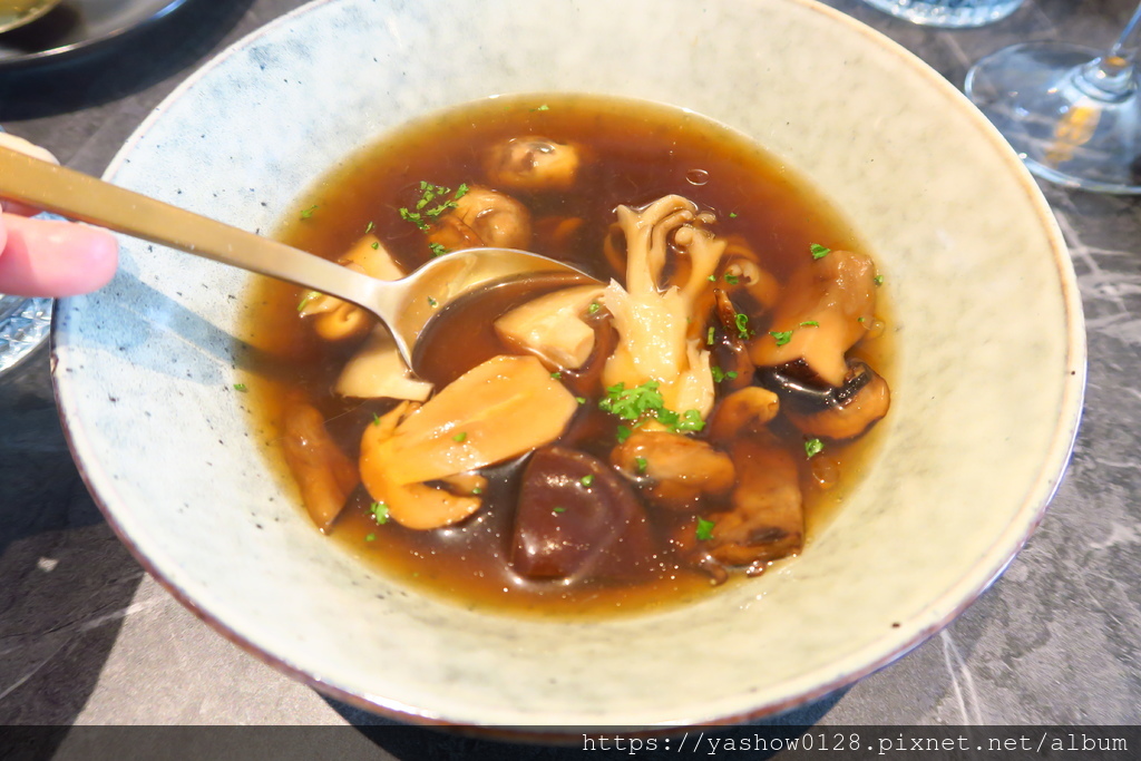 IMG_7132.JPG IMG_7132.JPG