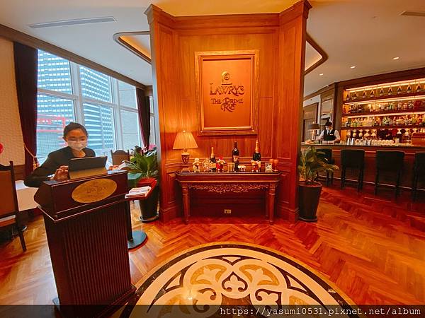 [食記] 台北BELLAVITA 勞瑞斯牛肋排餐廳