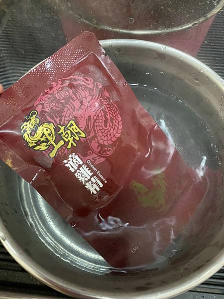 女人知己試用大隊,王朝滴雞精,王朝滴雞精是慶豐冷凍實業有限公司旗下產品,HACCP及ISO22000國際雙認證,國際品牌,醫院駐點品牌,嚴選CAS牧場雞隻
