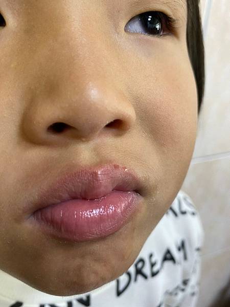 女人知己試用大隊,王朝滴雞精,王朝滴雞精是慶豐冷凍實業有限公司旗下產品,HACCP及ISO22000國際雙認證,國際品牌,醫院駐點品牌,嚴選CAS牧場雞隻
