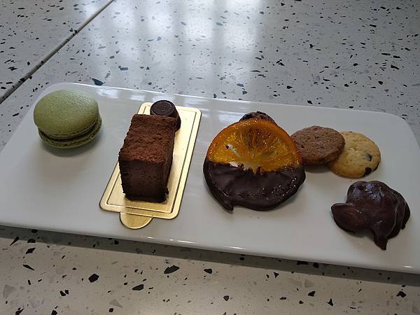 日劇心得【浪漫匿名者】因為巧克力而幸福