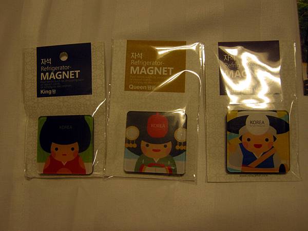 magnets.jpg magnets.jpg