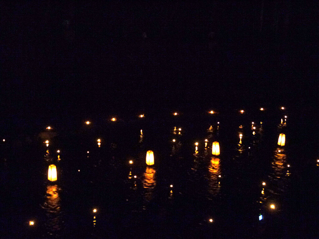 貴船神社水燈籠2.JPG 貴船神社水燈籠2.JPG