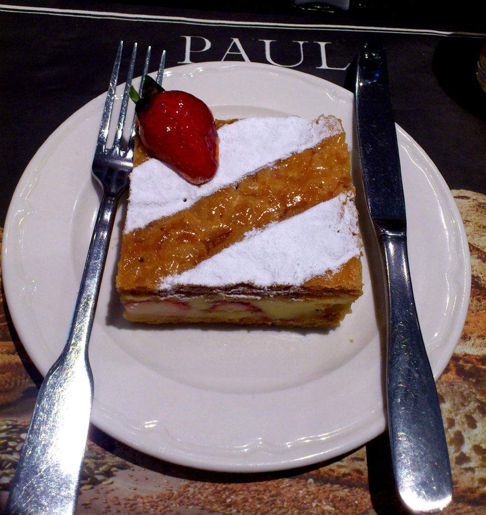 paul_strawberry paul_strawberry