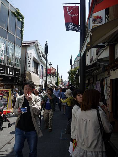 street_noon street_noon