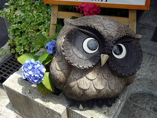 statue_owl