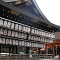 8temple_lantern1.JPG