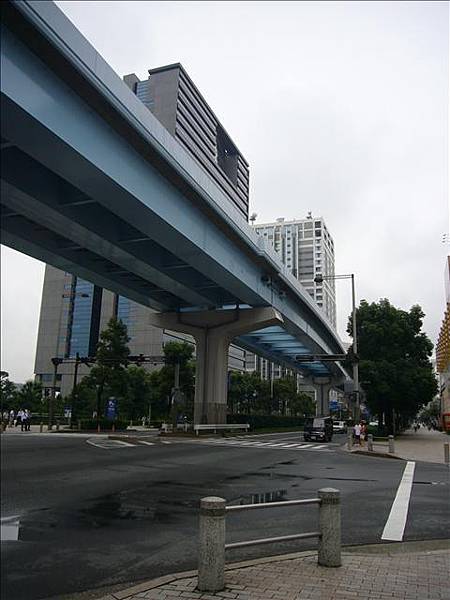 這是台北復興南路木柵線嗎~