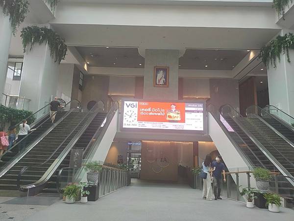 泰國曼谷 %Arabica Bangkok Empire T