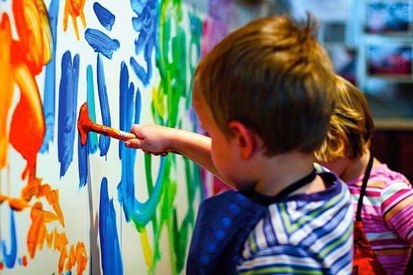 children-painting1.jpg children-painting1.jpg