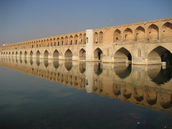 Khaju Bridge 1.JPG