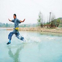 水上飄?.jpg 水上飄?.jpg