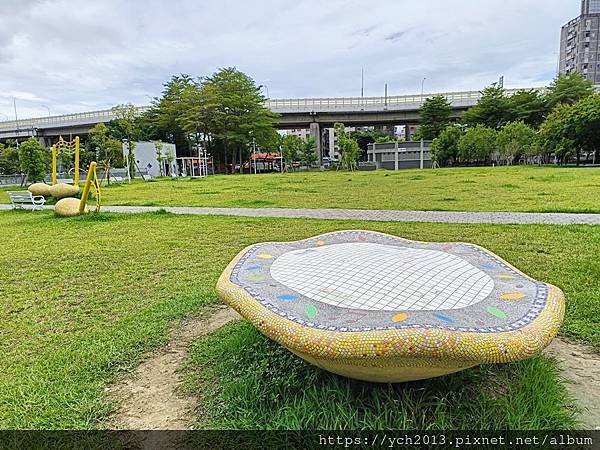 新北板橋／音樂公園連走綠廊