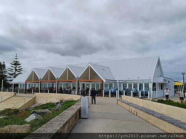 巴瑟爾頓長堤Busselton Jetty搭小火車出海