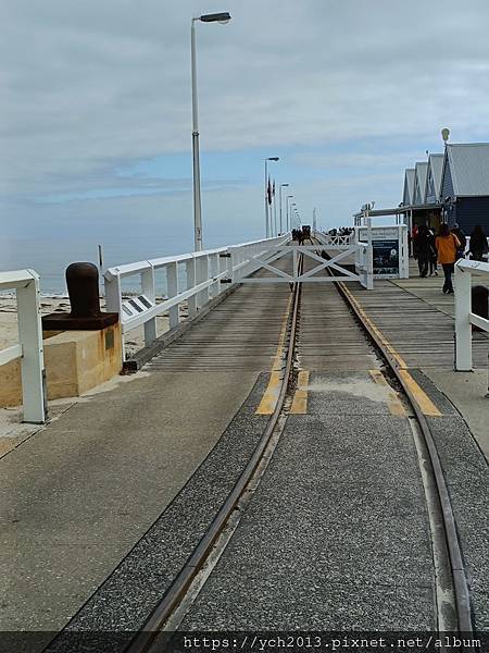 巴瑟爾頓長堤Busselton Jetty搭小火車出海