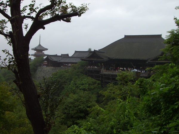 雨中的清水寺