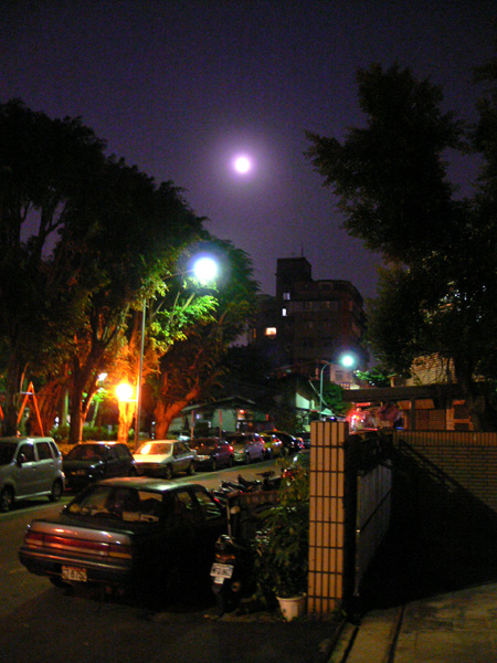 2006 in Taipei 家門外