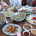 第二輪上菜時拍的大人桌