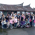 古厝前來個大合照吧!!