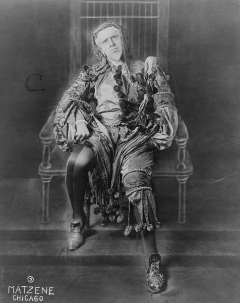 Titta Ruffo as Rigoletto