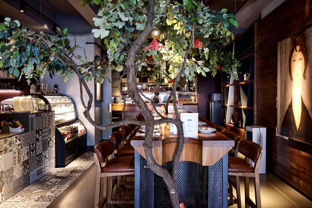 3CED0514-26B3-4348-A586-D3E064C38414-12385-000007C278703B03.jpg 3CED0514-26B3-4348-A586-D3E064C38414-12385-000007C278703B03.jpg