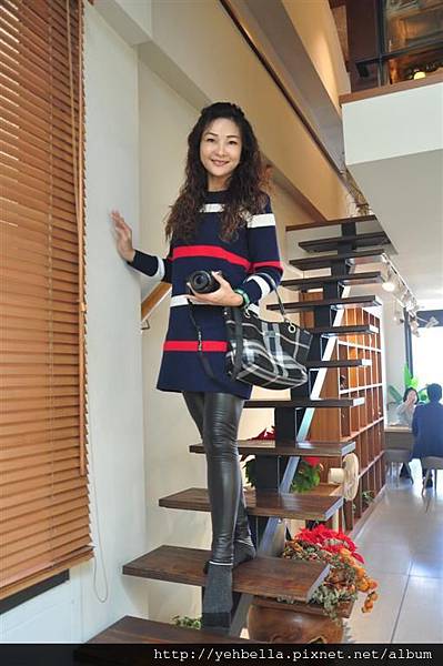 DSC_0020 (Large).JPG