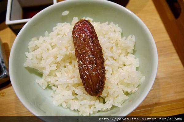 「高雄炸牛排」萩椛牛かつ專門店- 日式木屋藏美味，定食燒肉迎