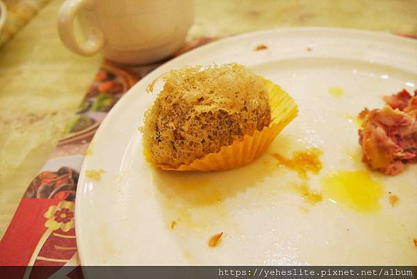 「高雄飯店吃到飽」林皇宮森林百匯（已停業，改為港式餐廳）- 