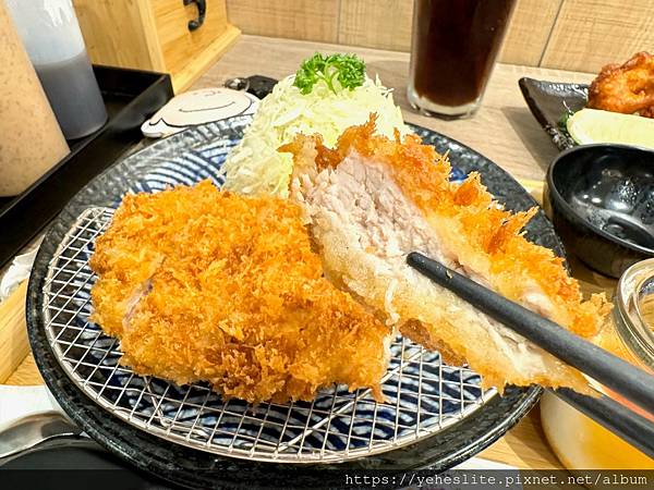 「高雄日式炸豬排」伊勝日式豬排，隱身在忠孝一路上好吃的日式餐