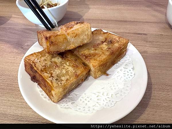 「高雄鳳山港式餐廳」點22港式點心專賣店，主打平價的、比較大