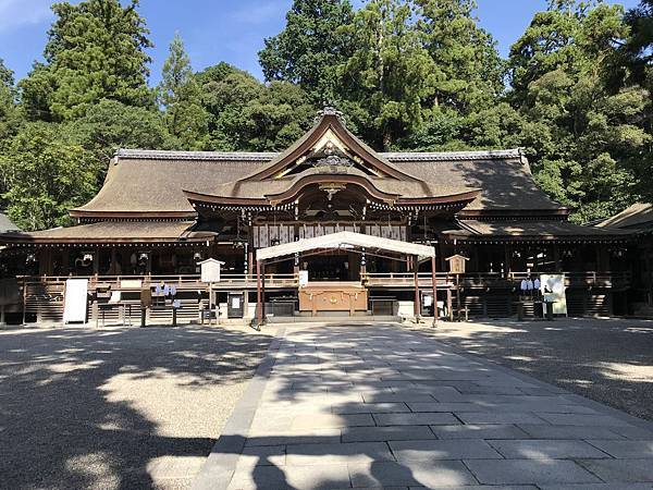 日本關西 奈良三輪明神大神神社看繩鳥居喝御神水 美冠仙子進進出出 痞客邦 日本關西 奈良三輪明神大神神社看繩鳥居喝御神水 美冠仙子進進出出 痞客邦