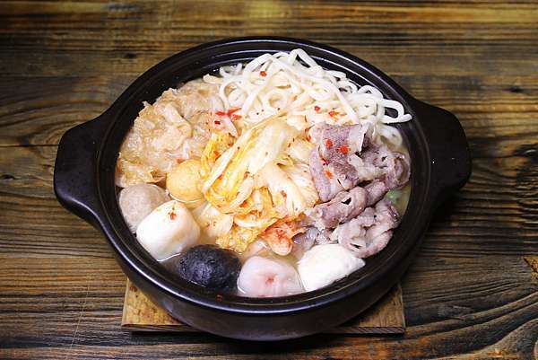 蘆洲麻辣火鍋推薦 發記麻辣火鍋三民店 吃過一次就會念念不忘的麻辣火鍋 蘆洲麻辣鍋推薦 豪爽大力推薦 痞客邦