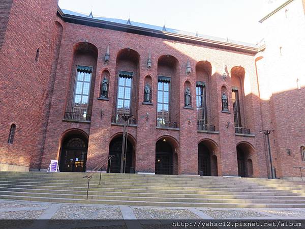 image823.JPG image823.JPG