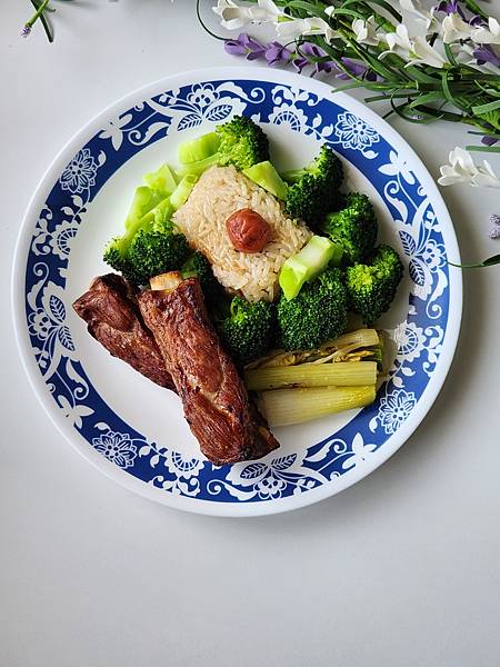 電子鍋料理-排骨菜飯