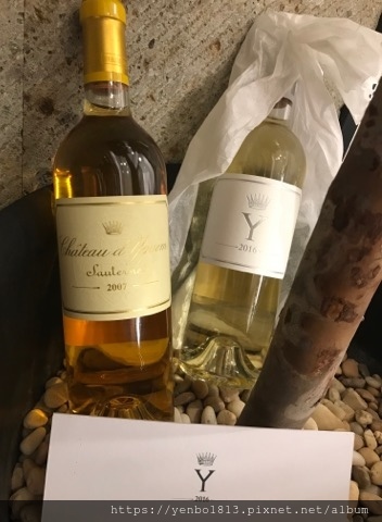 Sauternes Wine 2.jpg