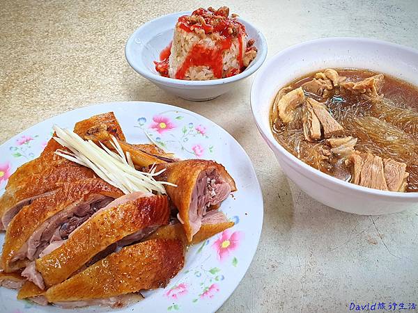 鵝肉當歸鴨,米其林必比登,筒仔米糕,台中火車站,三民路,民族路,古早味,台中,中區,美食,米其林,當歸鴨,鴨肉