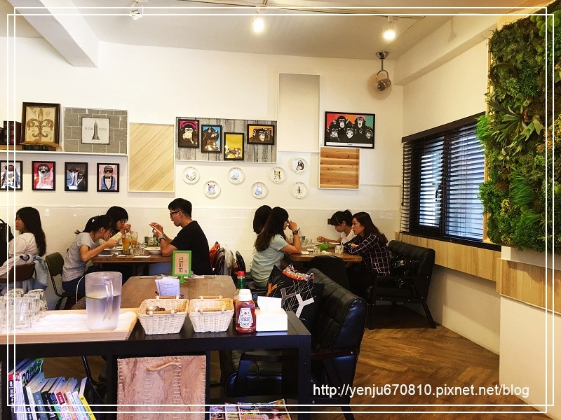ZONE cafe (10).jpg
