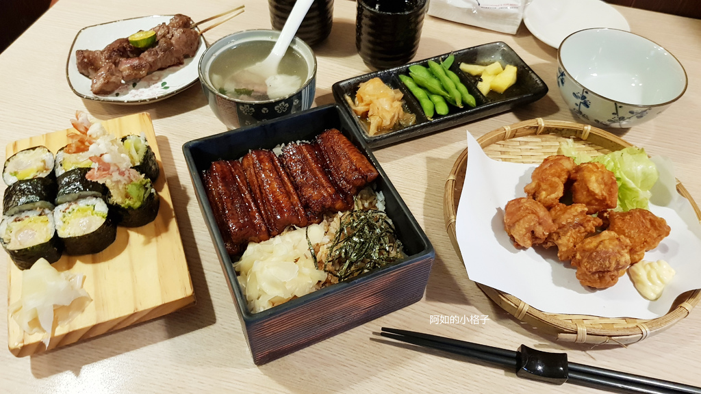 鰻丼作 (1).jpg 鰻丼作 (1).jpg