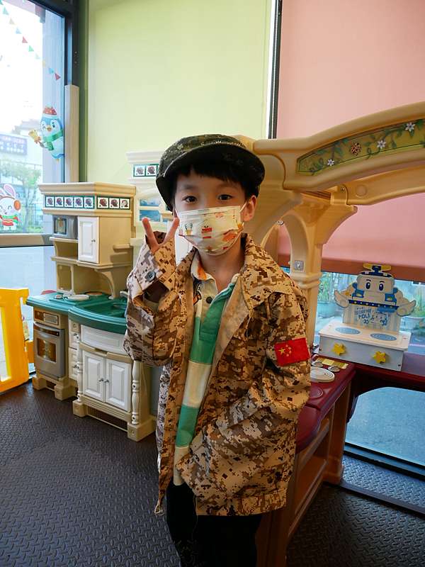 遊戲區 (4).JPG 遊戲區 (4).JPG
