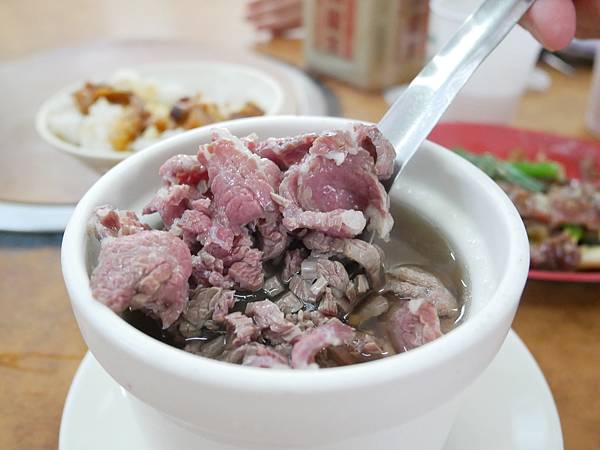 鴻品牛肉湯 (7).JPG