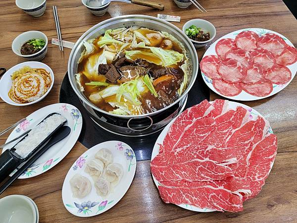 阿進牛肉爐 (0).jpg